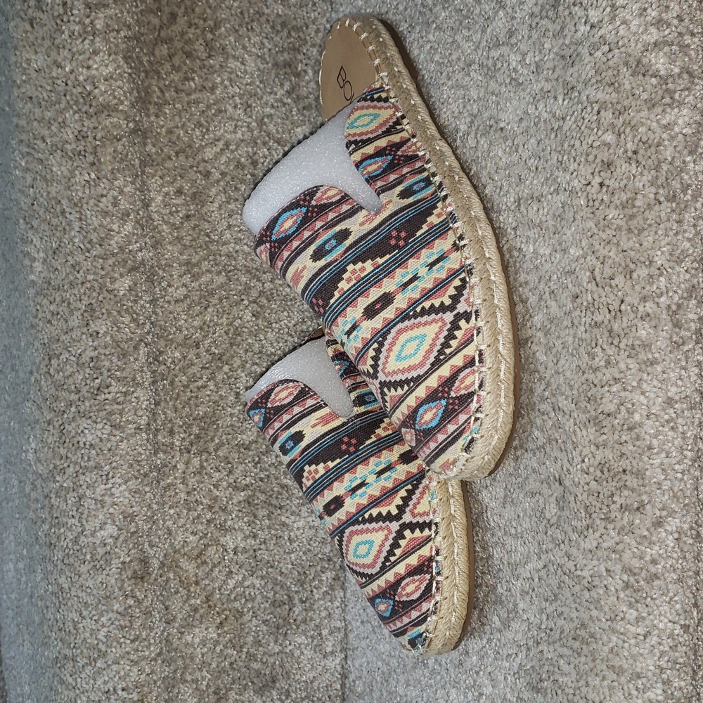 Pink Aztec taffy New Size 6,7, and 8 Slip On Flat